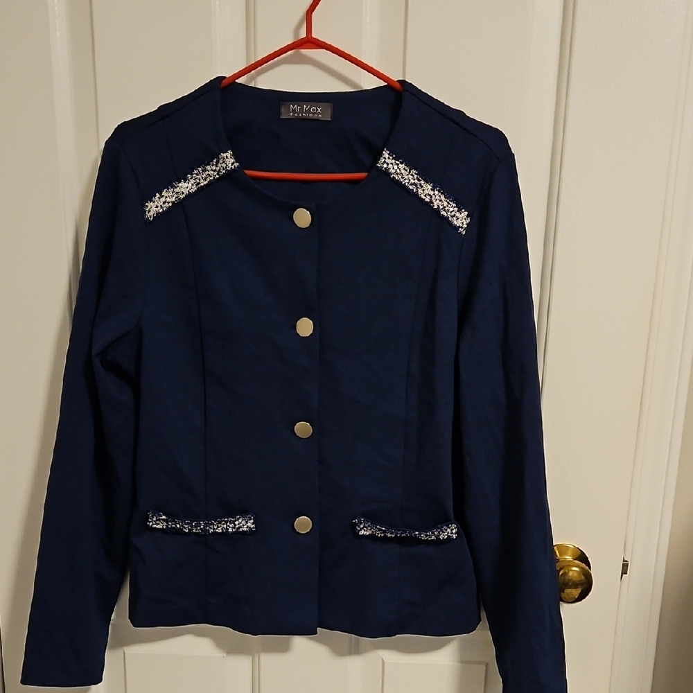 💗NWOT Mr. Max Chic Navy Blue Blazer with Embellishments